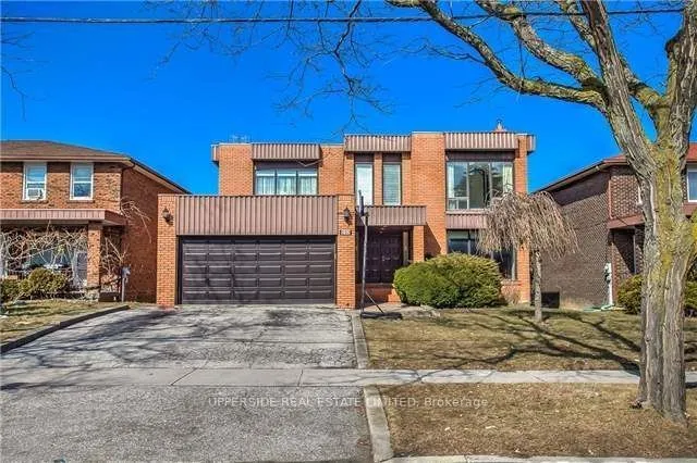 252 Fisherville Road, Toronto C07, ON M2R 3C5