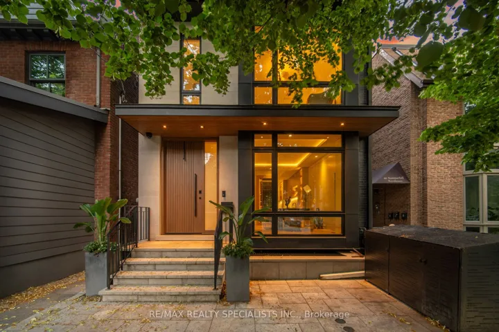 43 Summerhill Avenue, Toronto C09, ON M4T 1A9