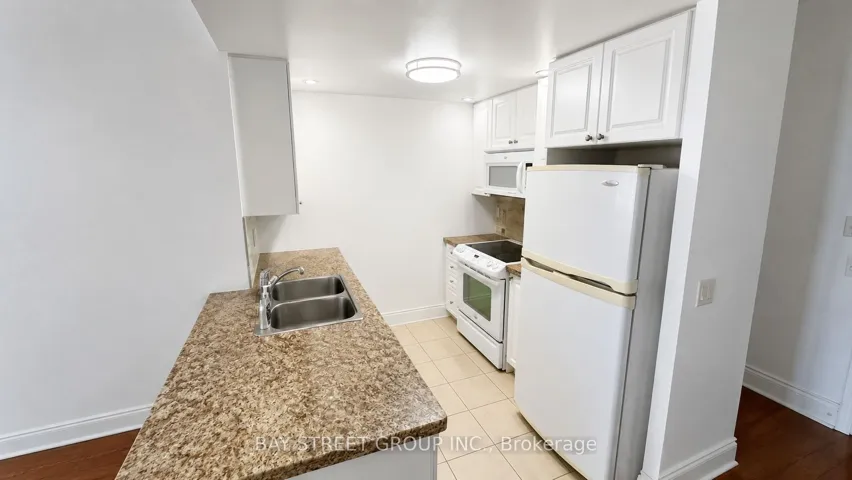 500 Doris Avenue 1523, Toronto C14, ON M2N 0C1