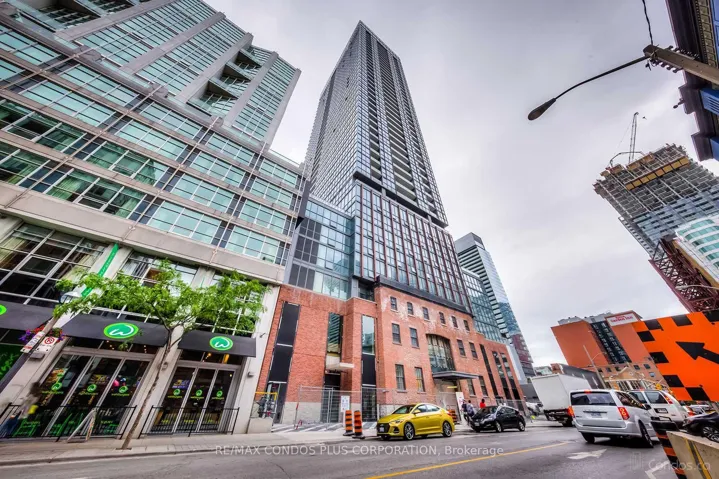 88 Blue Jays Way, Toronto C01, ON M5V 0L7