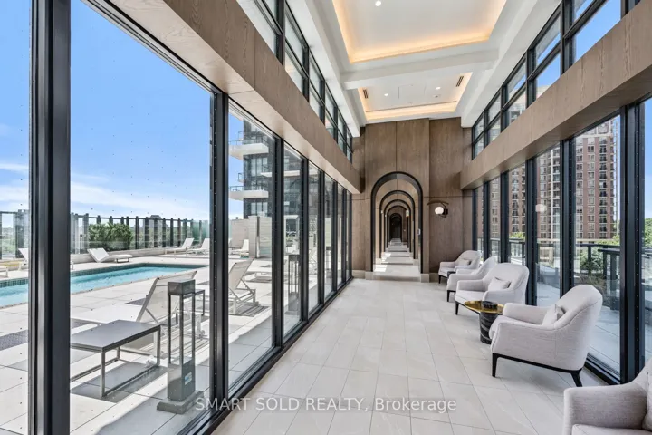 30 Inn On The Park Drive 420, Toronto C13, ON M3C 0P7