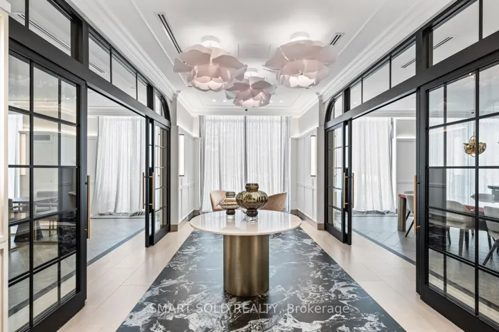 30 Inn On The Park Drive 420, Toronto C13, ON M3C 0P7