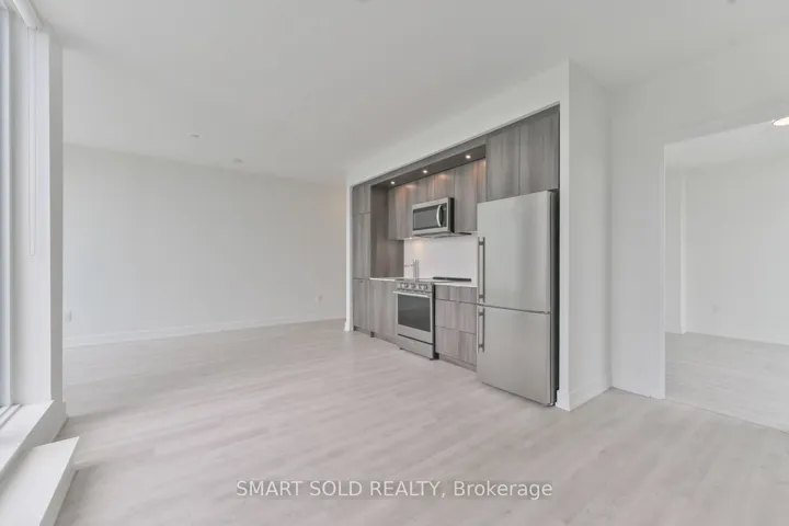 30 Inn On The Park Drive 420, Toronto C13, ON M3C 0P7