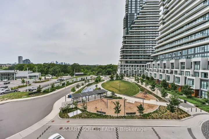 30 Inn On The Park Drive 420, Toronto C13, ON M3C 0P7