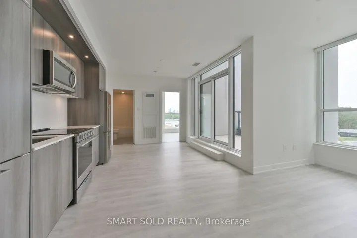 30 Inn On The Park Drive 420, Toronto C13, ON M3C 0P7