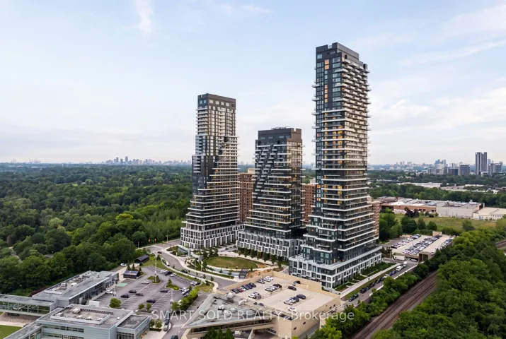 30 Inn On The Park Drive 420, Toronto C13, ON M3C 0P7