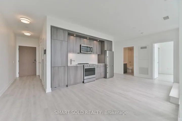 30 Inn On The Park Drive 420, Toronto C13, ON M3C 0P7