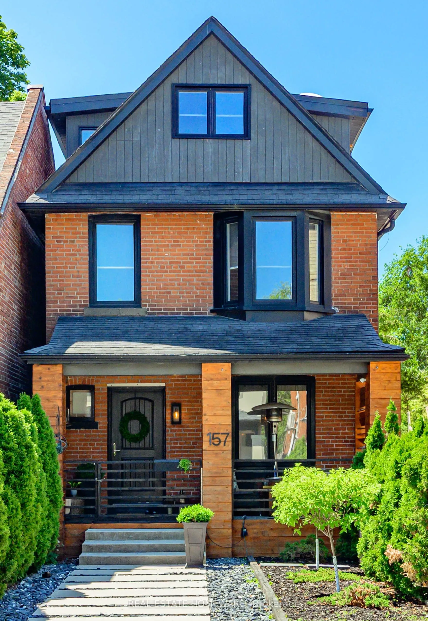 Detached Home For Sale | C13532542
