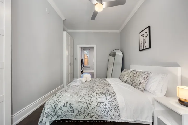 124 Argyle Street Main, Toronto C01, ON M6J 1N9