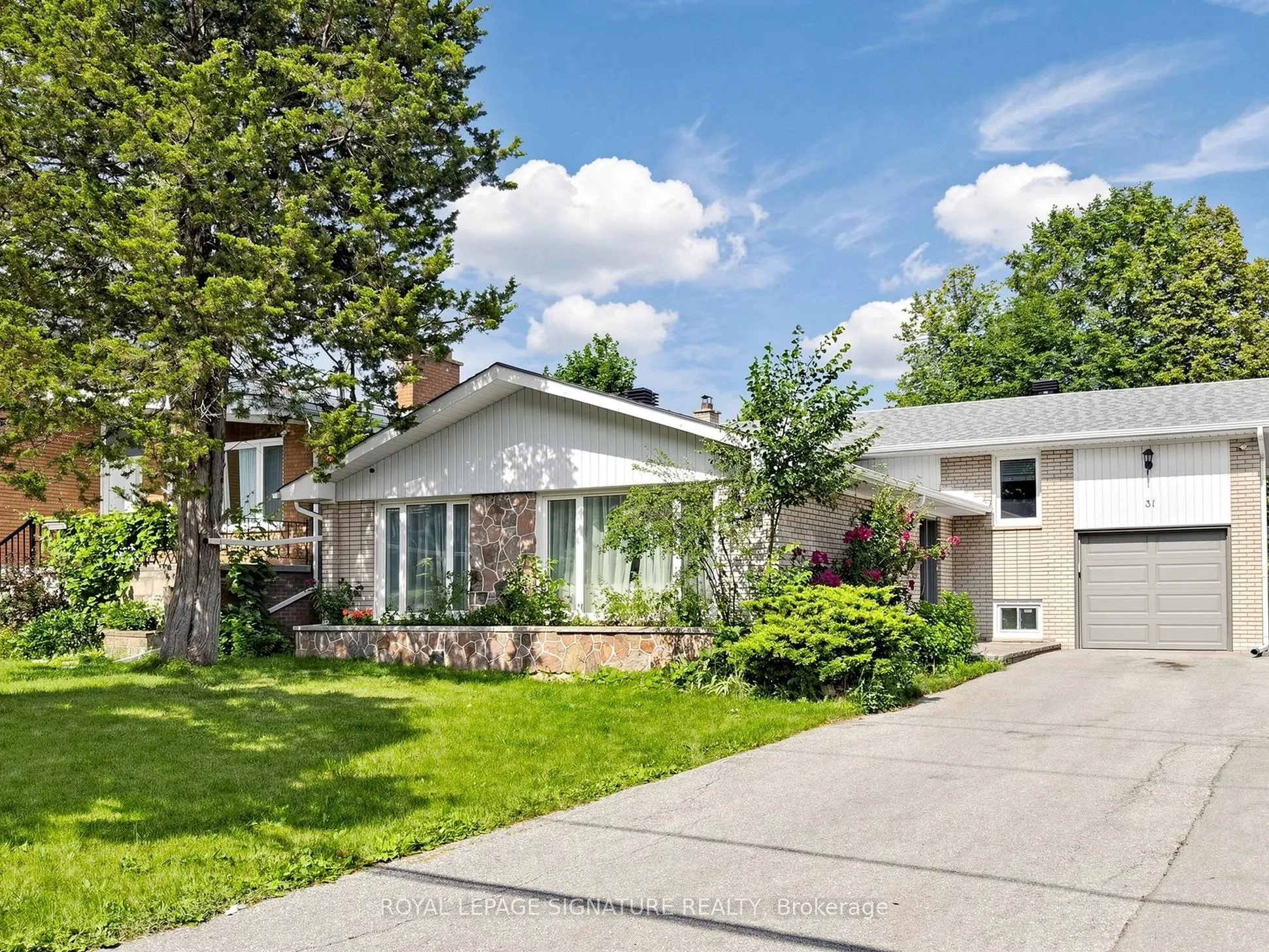 Detached Home For Sale | C13532972