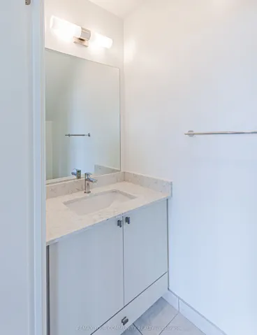 700 Sheppard Avenue W 904, Toronto C06, ON M3H 0G5