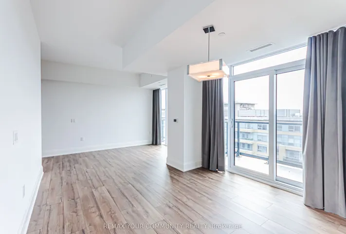 700 Sheppard Avenue W 904, Toronto C06, ON M3H 0G5