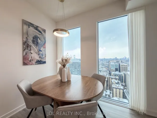 238 Simcoe Street 3709, Toronto C01, ON M5T 0E2