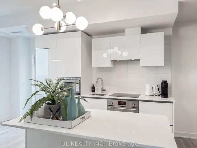 238 Simcoe Street 3709, Toronto C01, ON M5T 0E2