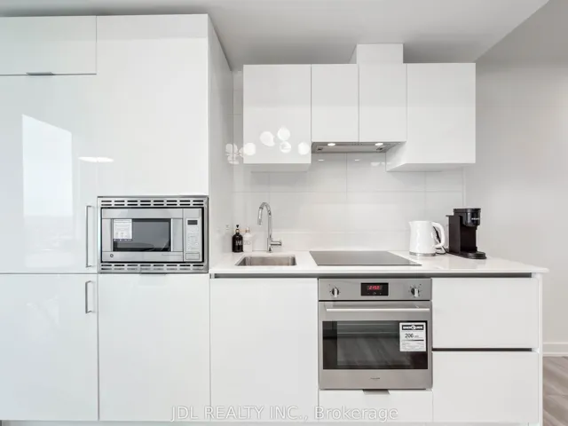 238 Simcoe Street 3709, Toronto C01, ON M5T 0E2