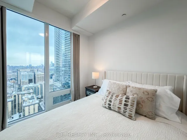 238 Simcoe Street 3709, Toronto C01, ON M5T 0E2