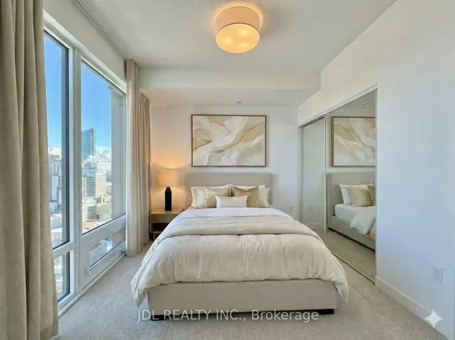 238 Simcoe Street 3709, Toronto C01, ON M5T 0E2