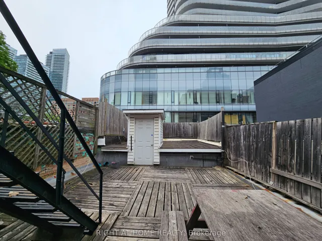 550 Yonge Street 2f, Toronto C01, ON M4Y 1Y8