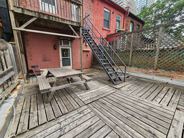 550 Yonge Street 2f, Toronto C01, ON M4Y 1Y8