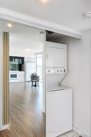 72 Esther Shiner Boulevard 717, Toronto C15, ON M2K 2X9