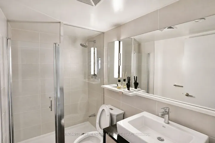 72 Esther Shiner Boulevard 717, Toronto C15, ON M2K 2X9