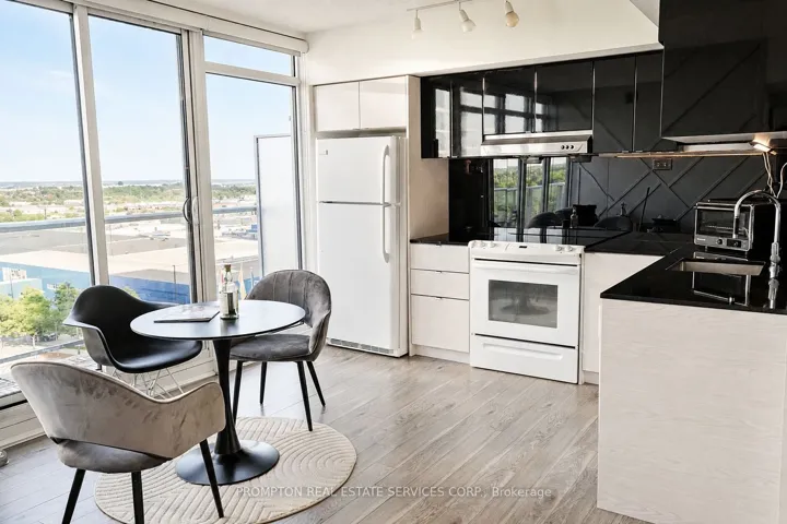 72 Esther Shiner Boulevard 717, Toronto C15, ON M2K 2X9