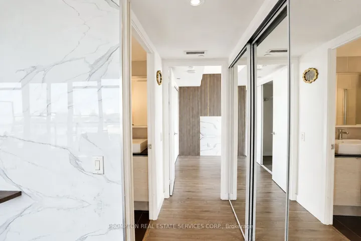 72 Esther Shiner Boulevard 717, Toronto C15, ON M2K 2X9
