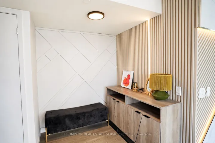 72 Esther Shiner Boulevard 717, Toronto C15, ON M2K 2X9
