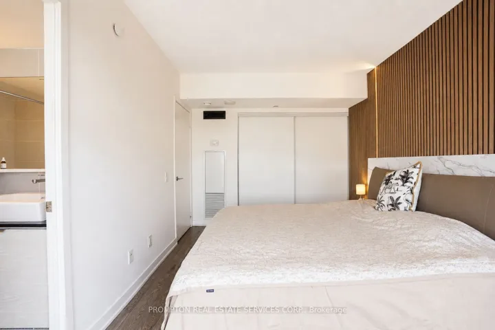 72 Esther Shiner Boulevard 717, Toronto C15, ON M2K 2X9