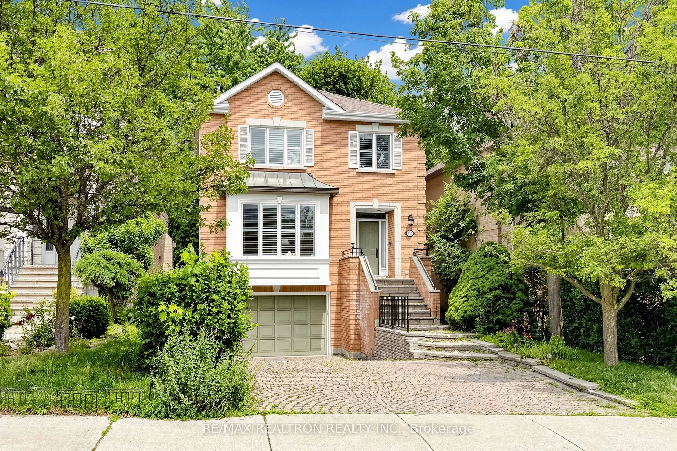 Detached Home For Sale | C13535828
