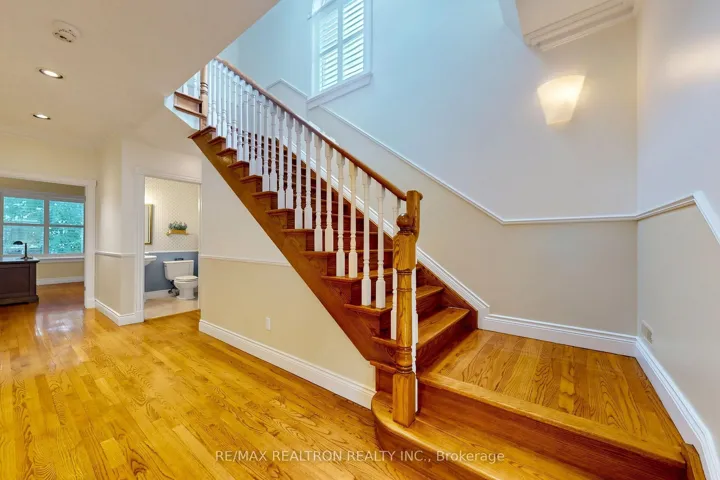 352 Deloraine Avenue, Toronto C04, ON M5M 2B6