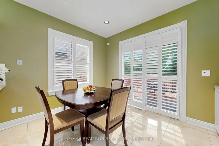 352 Deloraine Avenue, Toronto C04, ON M5M 2B6