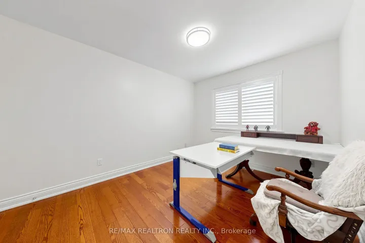 352 Deloraine Avenue, Toronto C04, ON M5M 2B6
