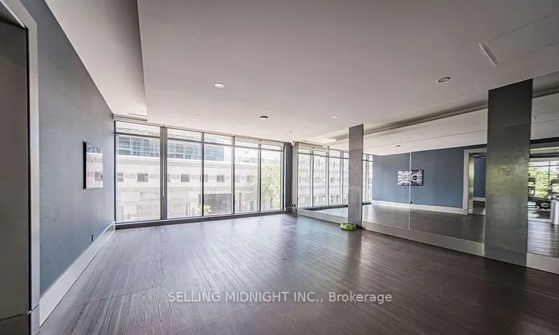 5162 Yonge Street Ph301, Toronto C07, ON M2N 5P6