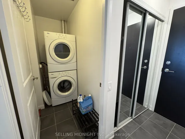 5162 Yonge Street Ph301, Toronto C07, ON M2N 5P6