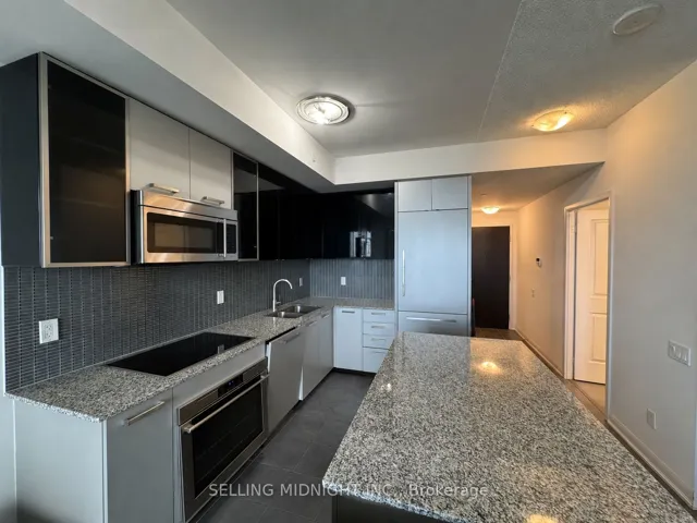 5162 Yonge Street Ph301, Toronto C07, ON M2N 5P6