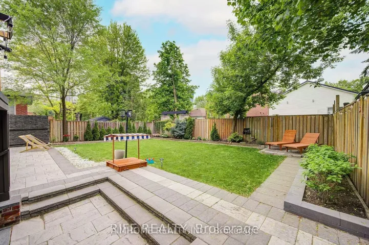 103 Burndale Avenue, Toronto C07, ON M2N 1S8