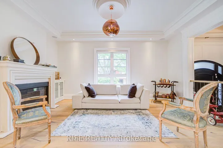 103 Burndale Avenue, Toronto C07, ON M2N 1S8