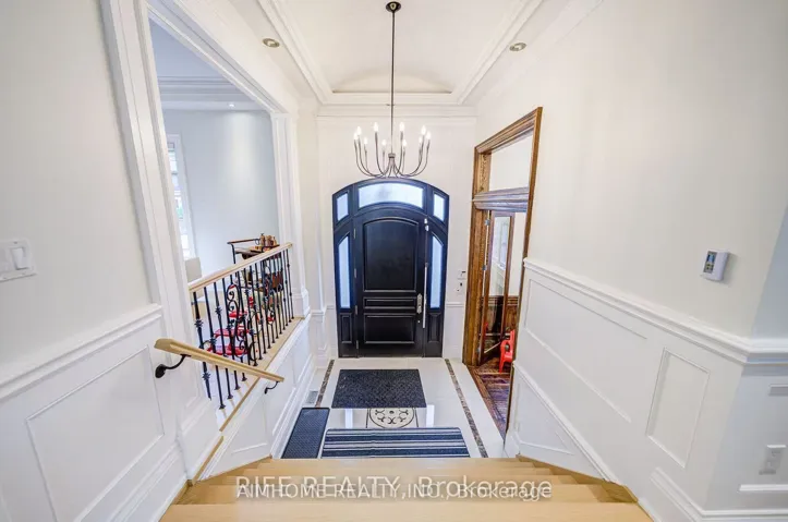 103 Burndale Avenue, Toronto C07, ON M2N 1S8