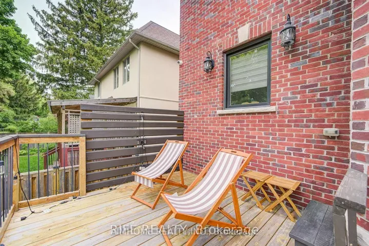 103 Burndale Avenue, Toronto C07, ON M2N 1S8