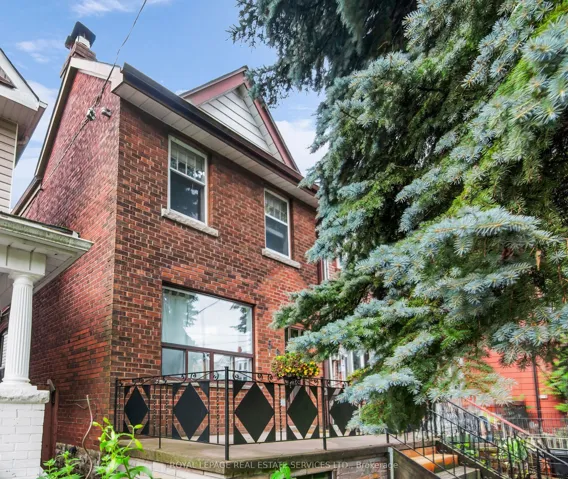 56 Arlington Avenue, Toronto C02, ON M6G 3K8
