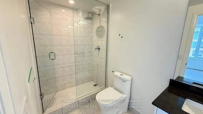 700 Sheppard Avenue W 717, Toronto C06, ON M3H 0G5