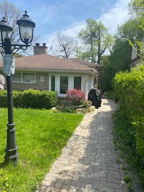 Detached Home For Lease | C13539578