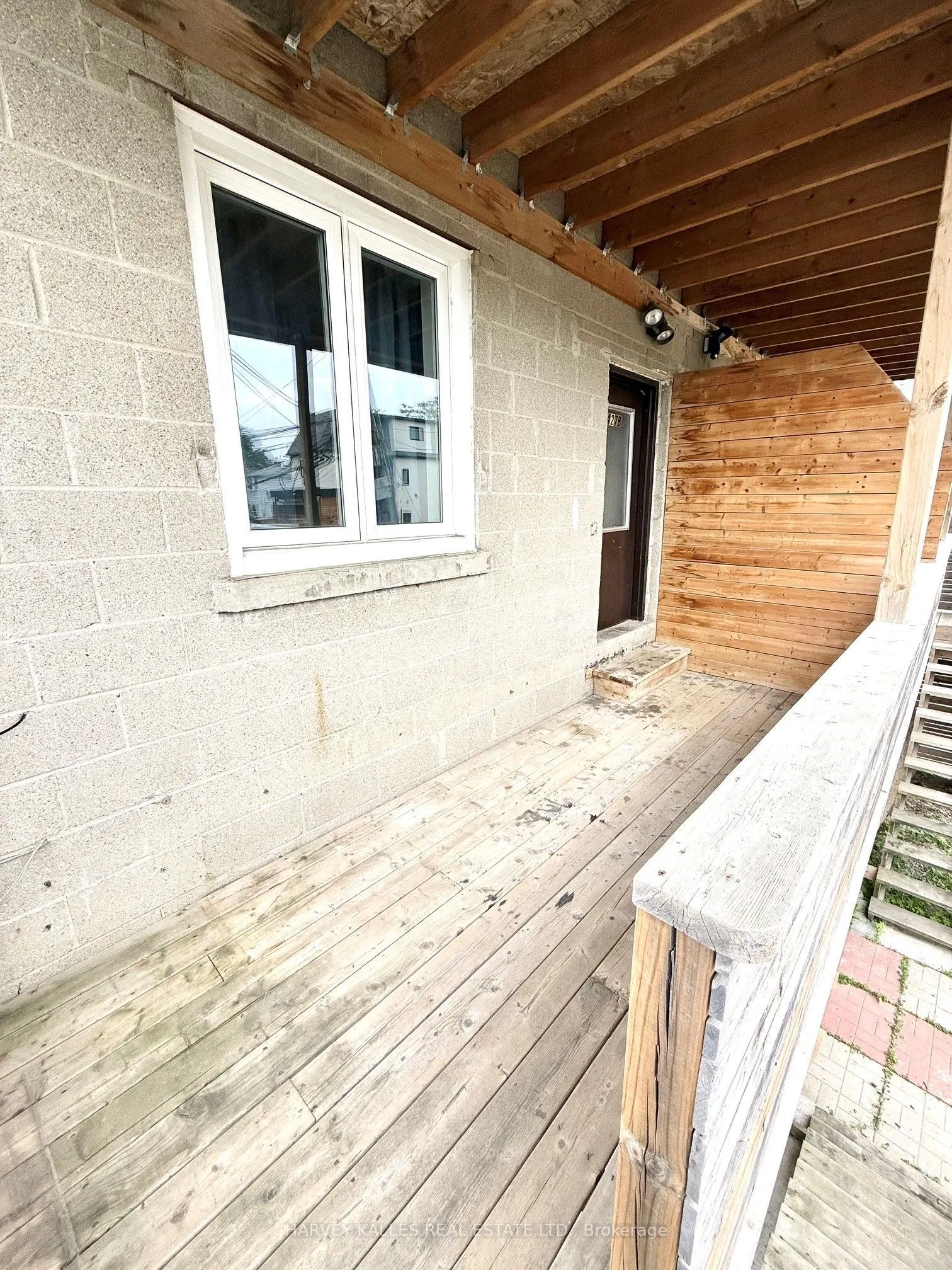 Multiplex For Lease | C13540888