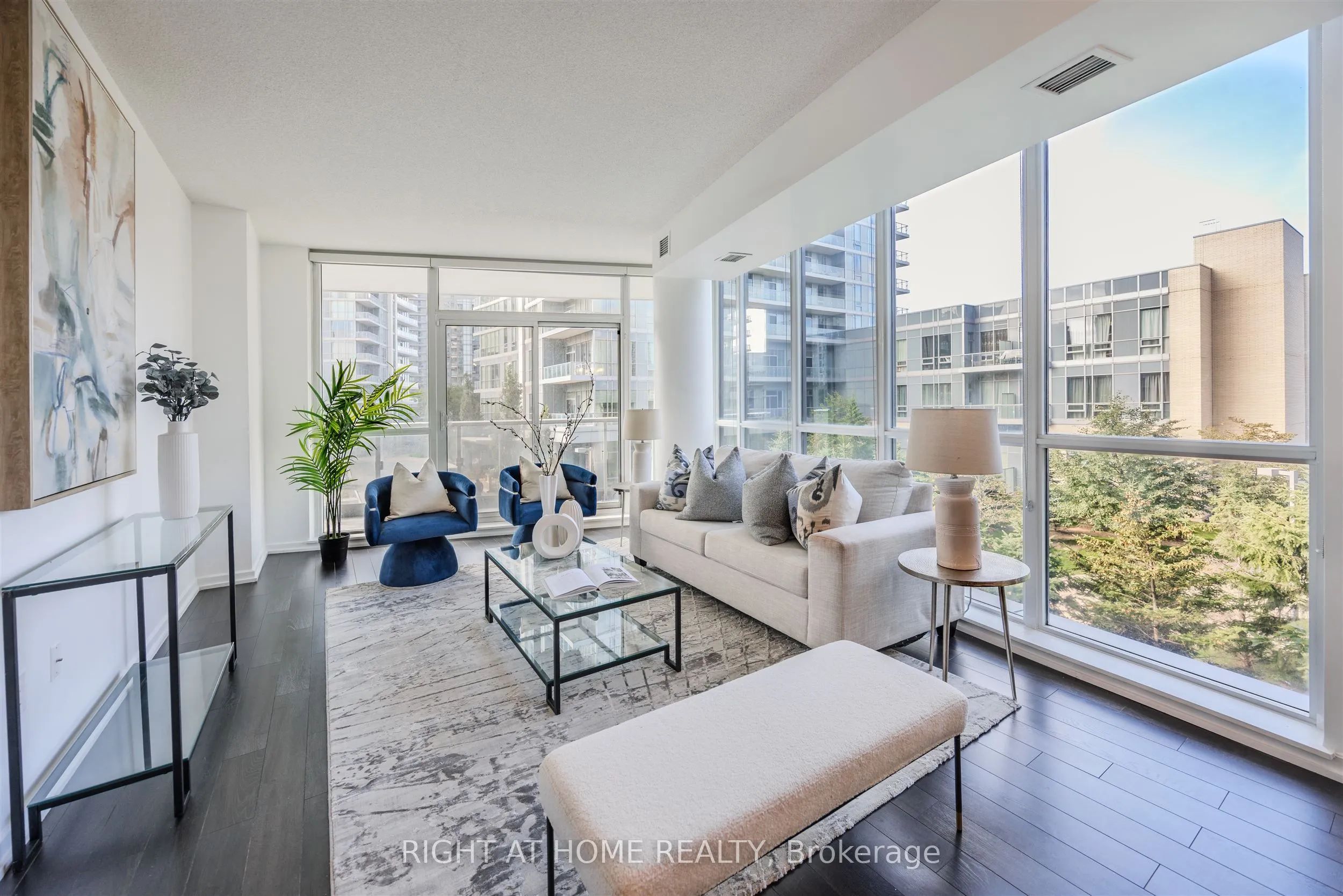 Property For Sale | C13540940