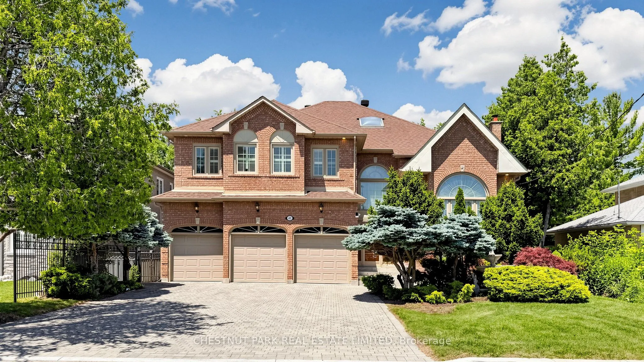 Detached Home For Sale | C13541602