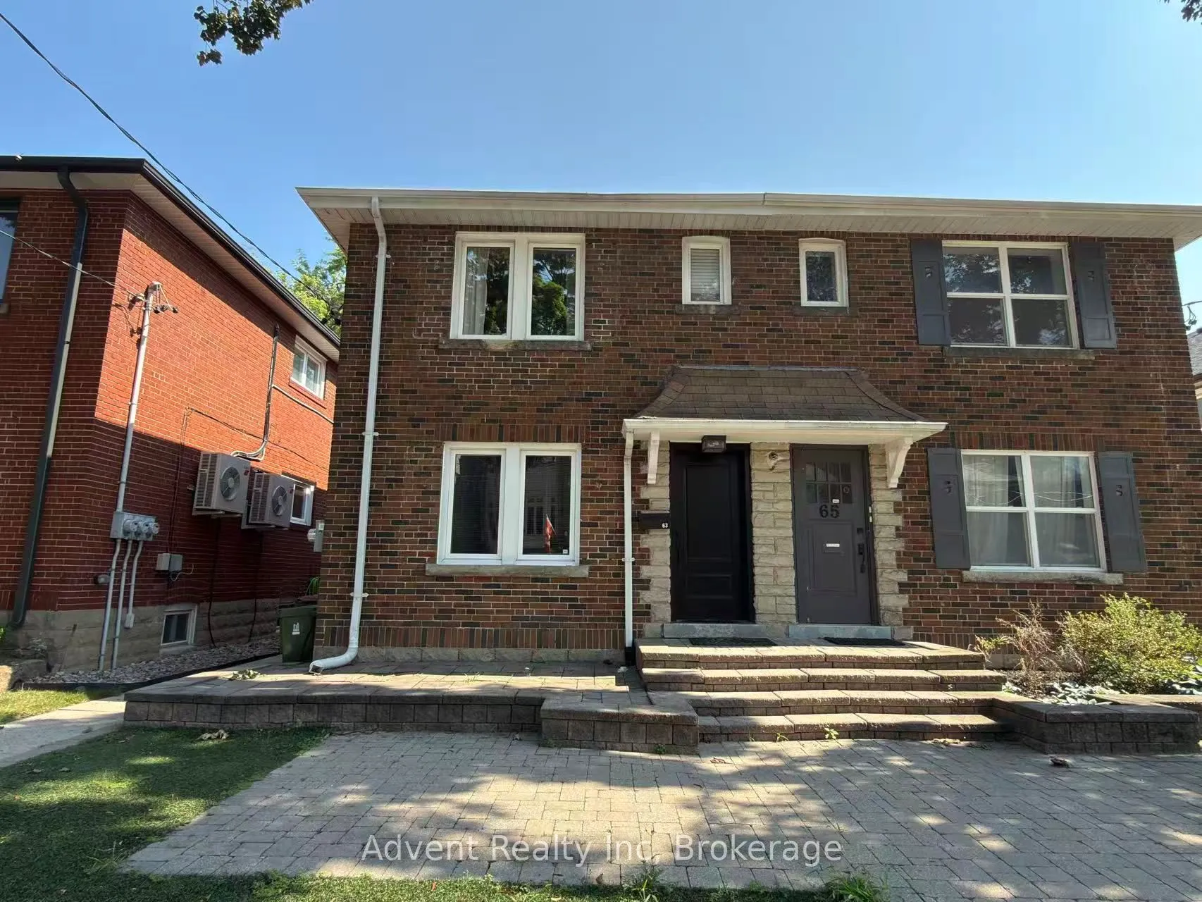 Duplex For Lease | C13548874