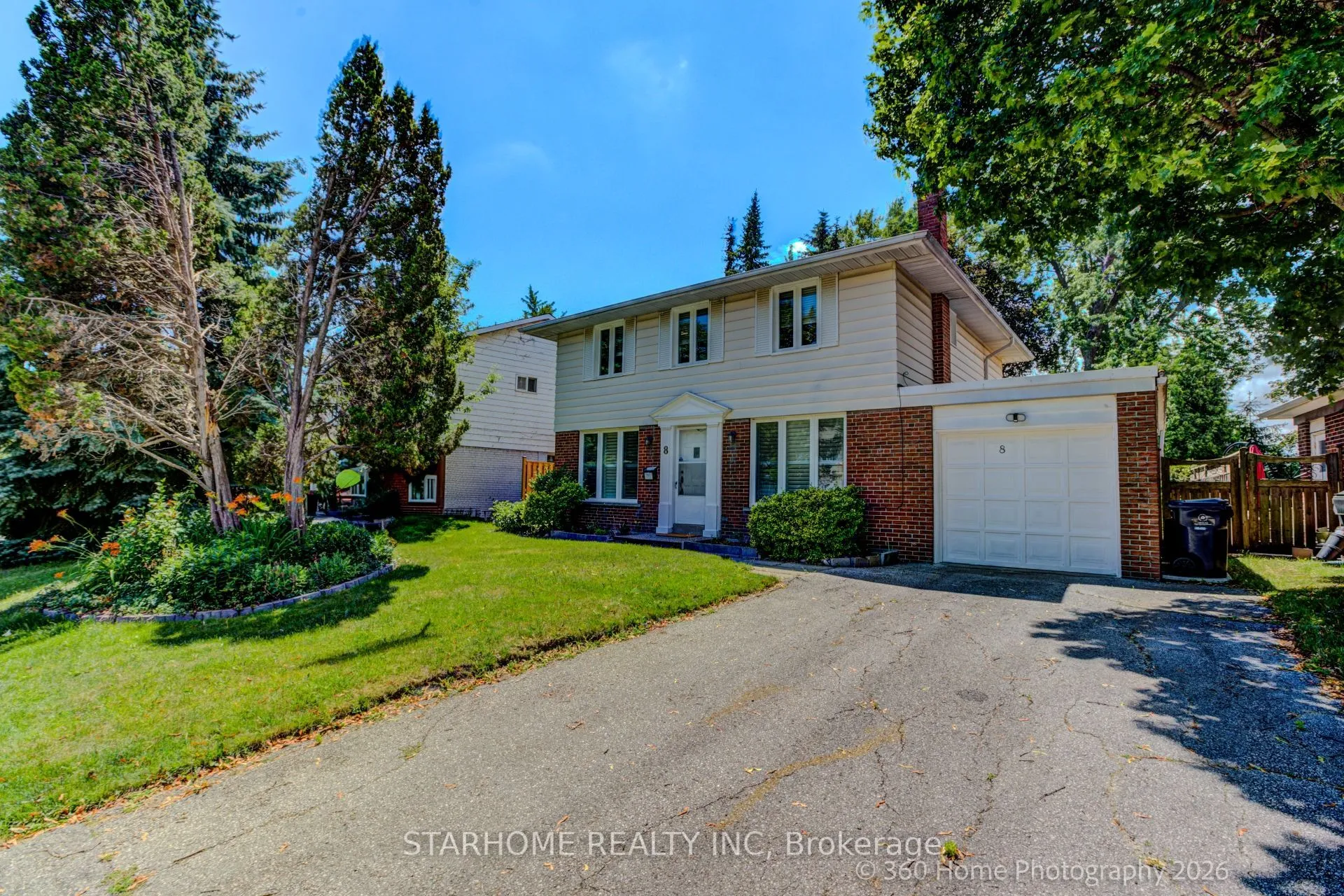Detached Home For Sale | C13550282