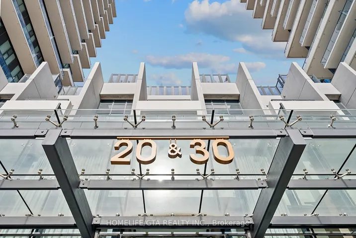 30 Inn On The Park Drive 2104, Toronto C13, ON M3C 0P7