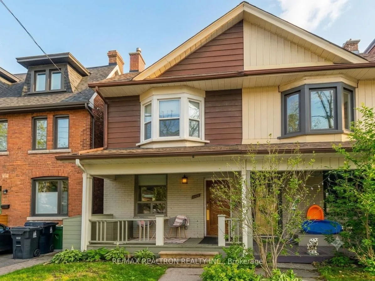 Semi-Detached Home For Lease | C13554574